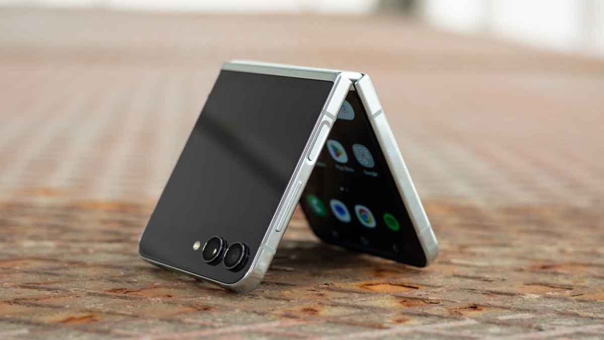 قوة أبداع وتصميم الهاتف القابل للطي يفوق الخيال.. سعر ومواصفات Samsung Galaxy Z Fold 6 الأقوي في سلسلة Z من سامسونج قوة معالج وأداء خارق في جهاز واحد - بوابة الصبح