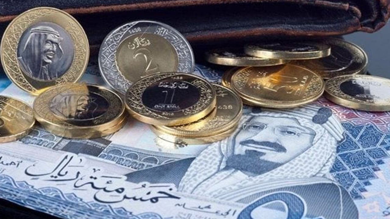 بكام الريال النهاردة... سعر الريال السعودي اليوم الإثنين 21 أكتوبر في 9 بنوك