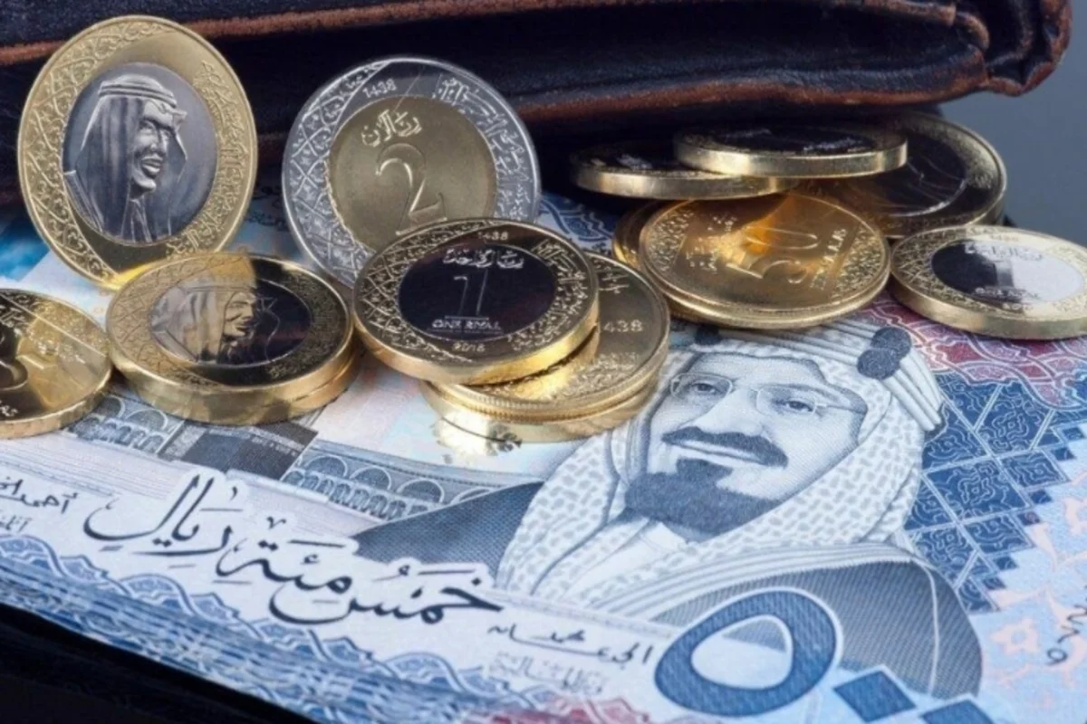 أخر تحديث لسعر الريال مقابل الجنيه المصري والعملات العربية اليوم السبت 2-11